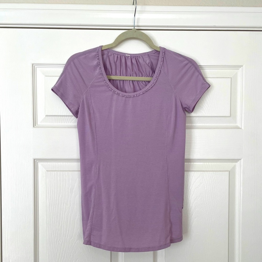 Lululemon lightweight tshirt